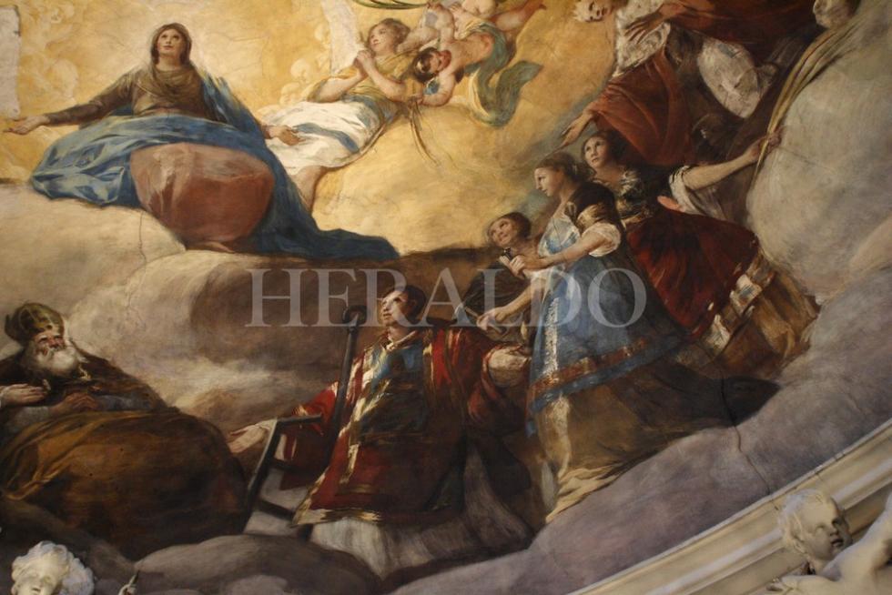 Detalles de la cúpula una vez finalizados los trabajos de restauración, en marzo de 2007