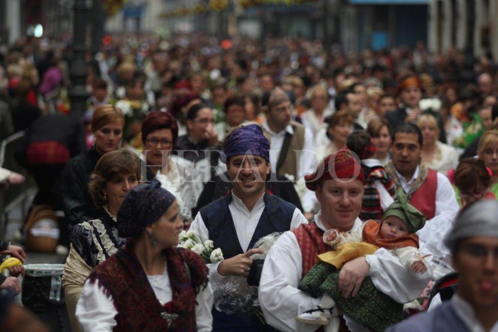 Ofrenda a la Virgen del Pilar de 2008
