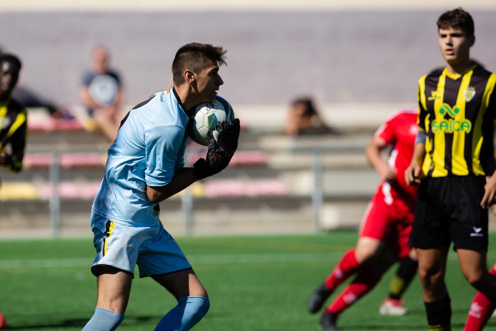 Fútbol. LNJ- Balsas vs. San Gregorio.