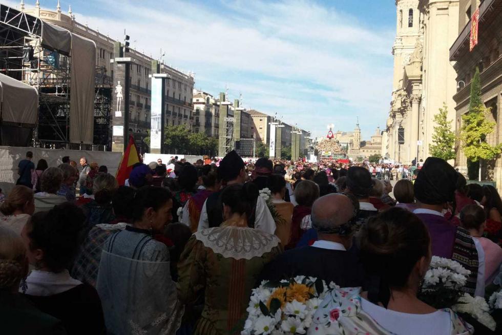 Acceso a la plaza del Pilar por Don Jaime.