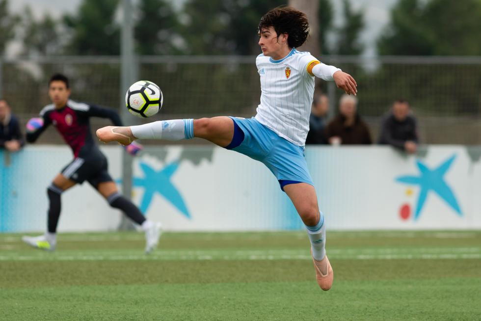 Fútbol. DH Cadete- Real Zaragoza vs. Stadium.
