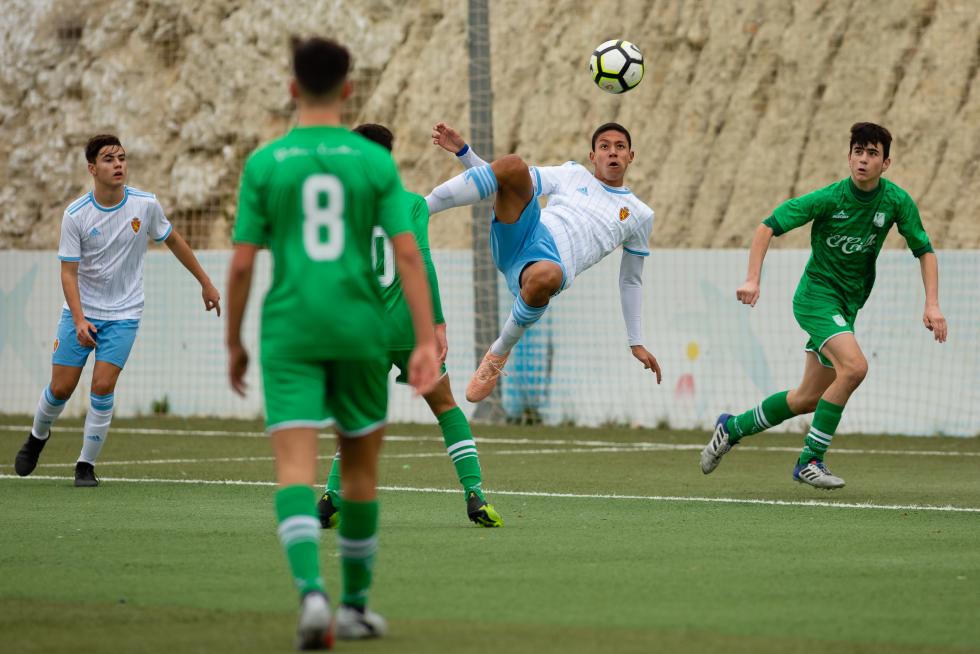 Fútbol. DH Cadete- Real Zaragoza vs. Stadium.