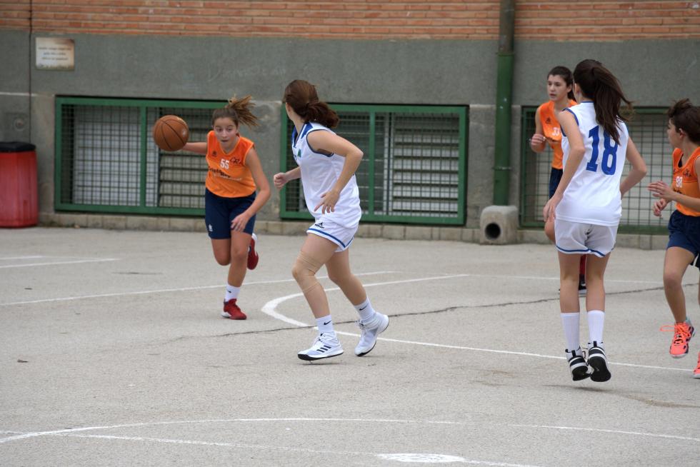 Baloncesto. Cadete Femenino- Cristo Rey vs. Marianistas.