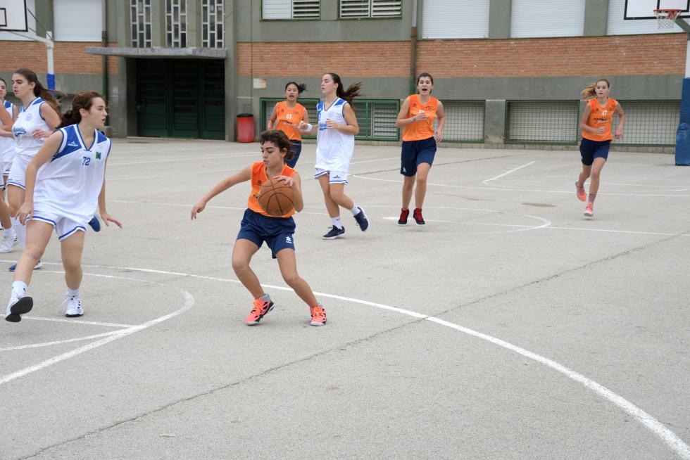 Baloncesto. Cadete Femenino- Cristo Rey vs. Marianistas.