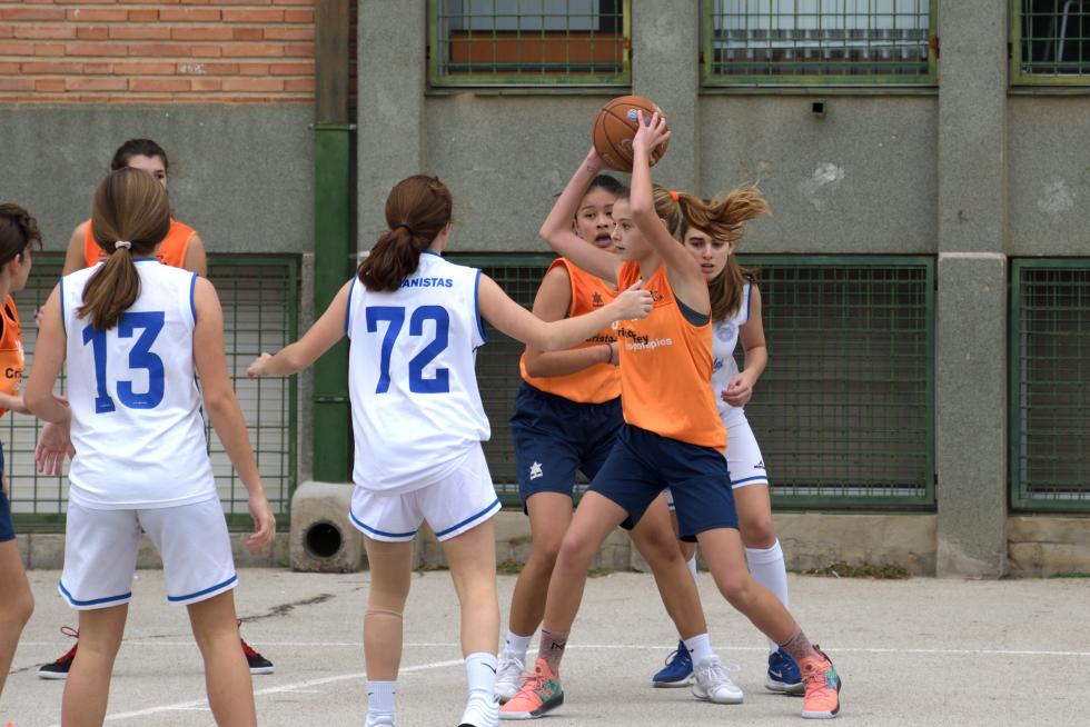 Baloncesto. Cadete Femenino- Cristo Rey vs. Marianistas.