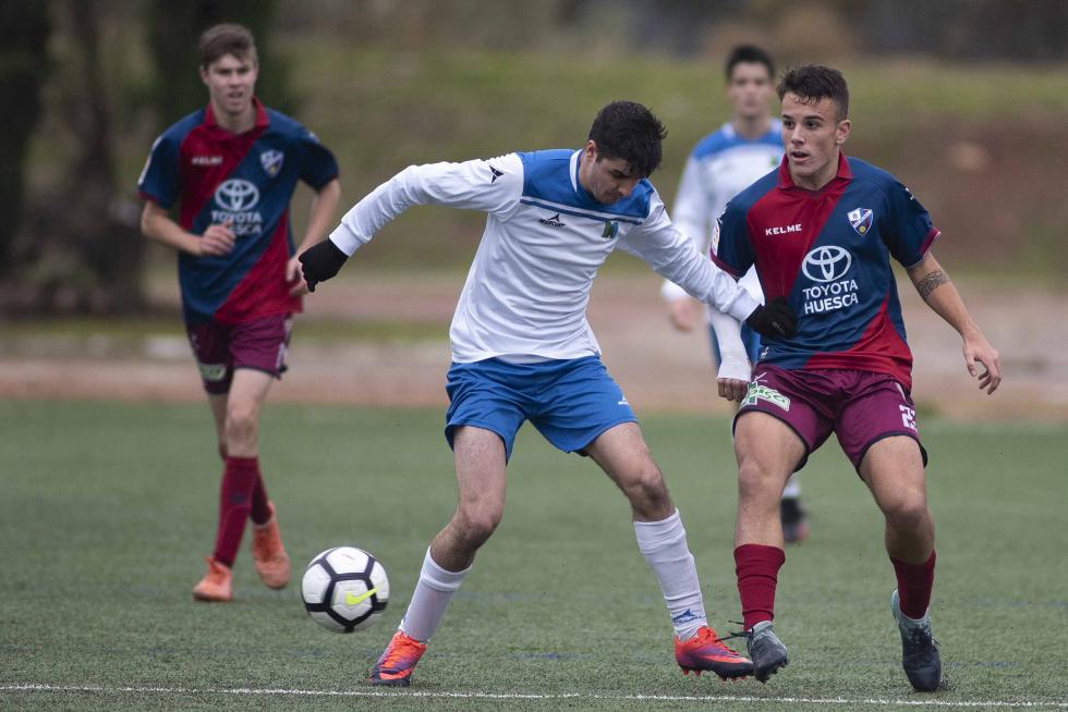 Fútbol. LN Juvenil- Marianistas vs. Huesca.