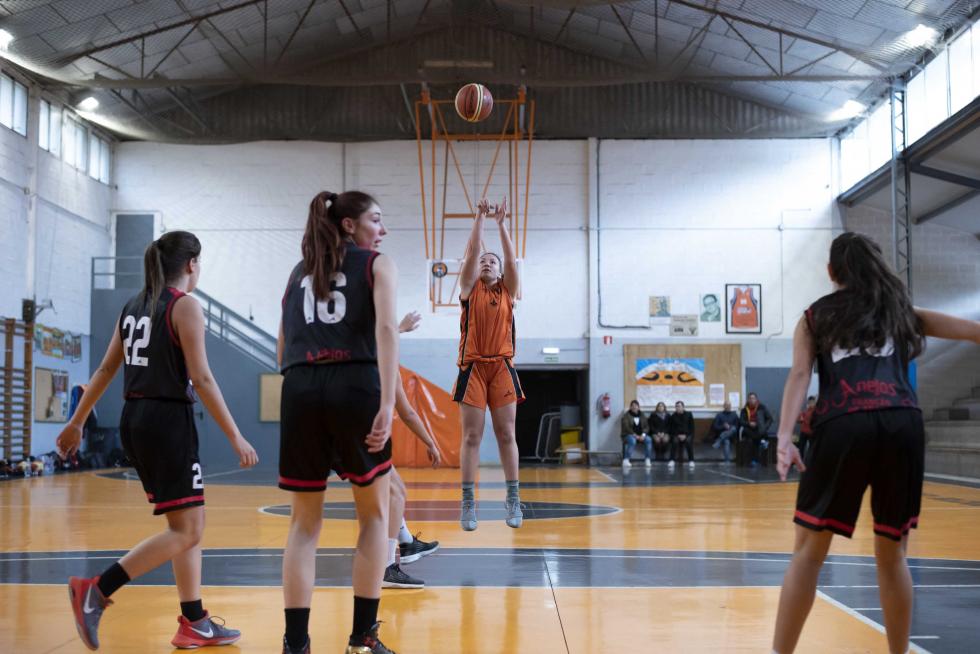 Baloncesto. Junior Femenina- Doctor Azúa vs. Caja Rural de Teruel.