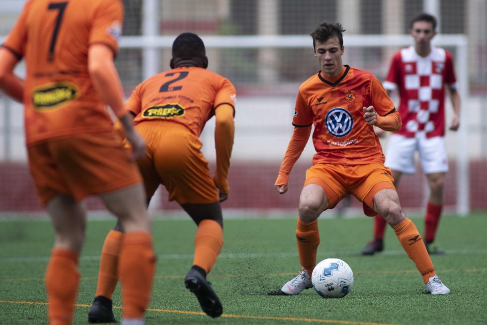 Fútbol. LN Juvenil- Hernán Cortés vs. Juventud.