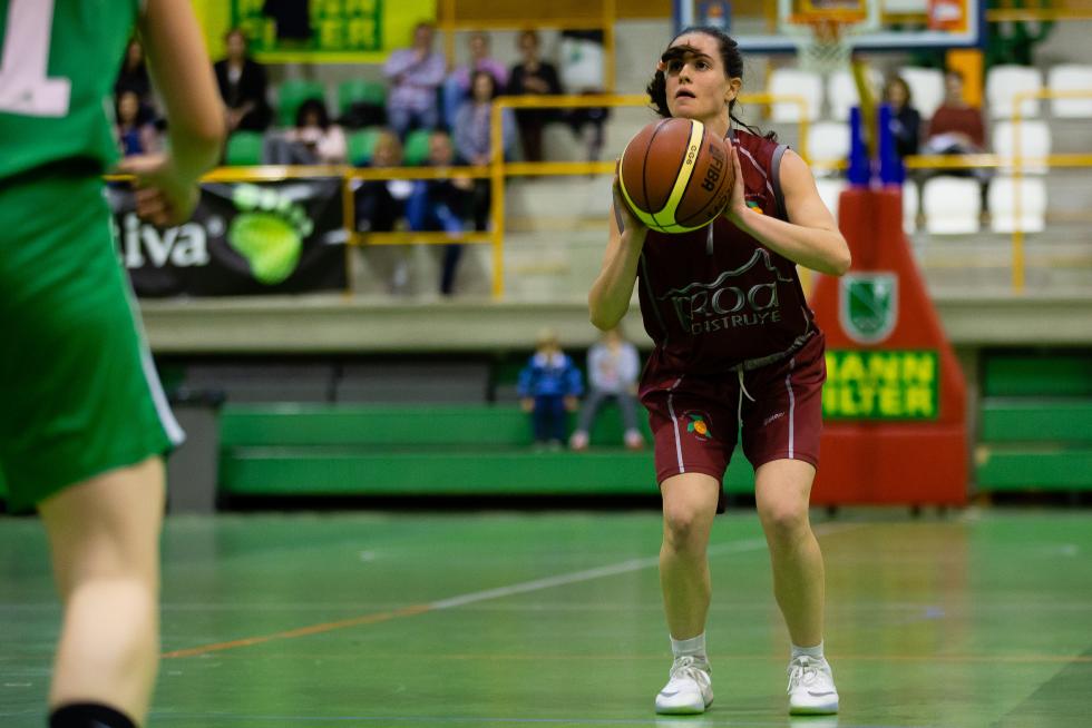 Baloncesto. Partido Stadium vs Proa Huesca Primera Nacional Femenina