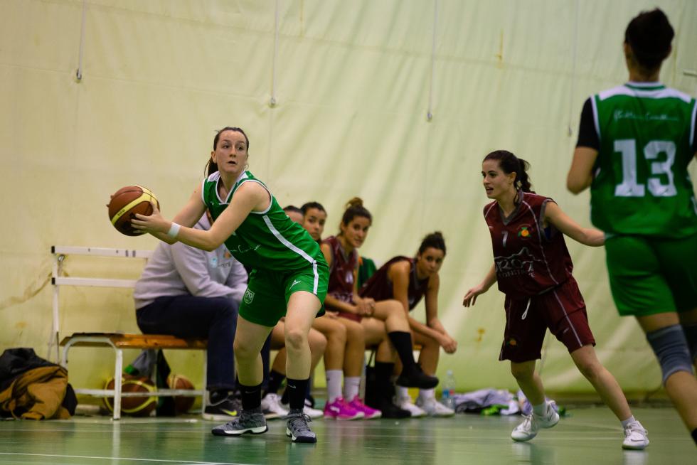 Baloncesto. Partido Stadium vs Proa Huesca Primera Nacional Femenina