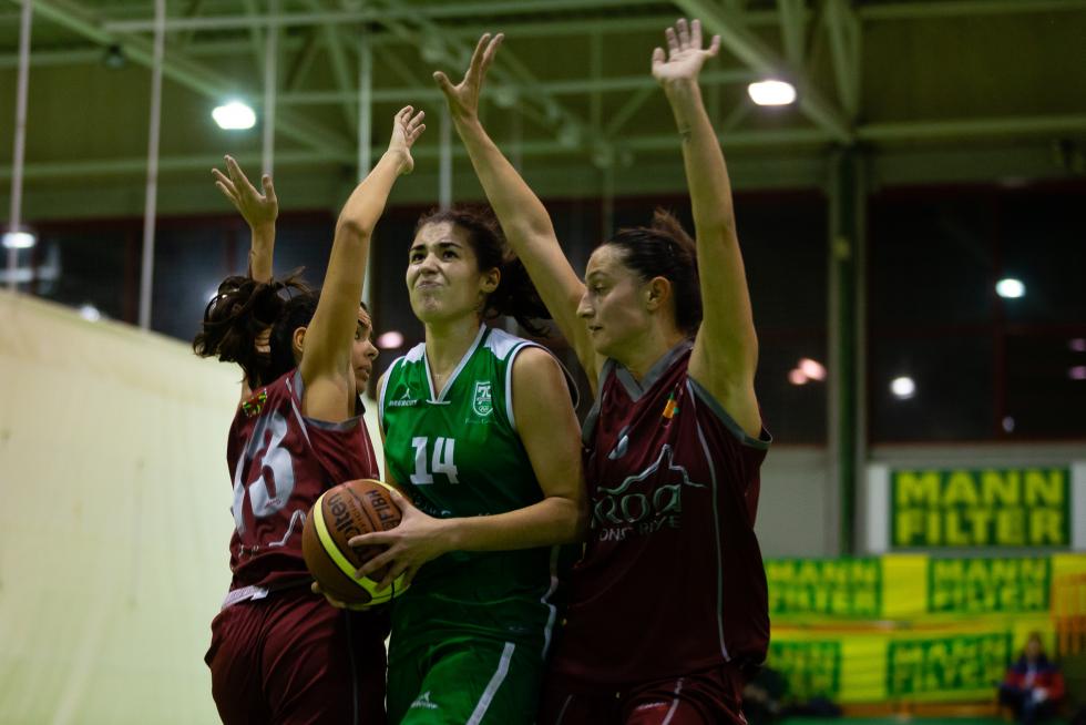 Baloncesto. Partido Stadium vs Proa Huesca Primera Nacional Femenina