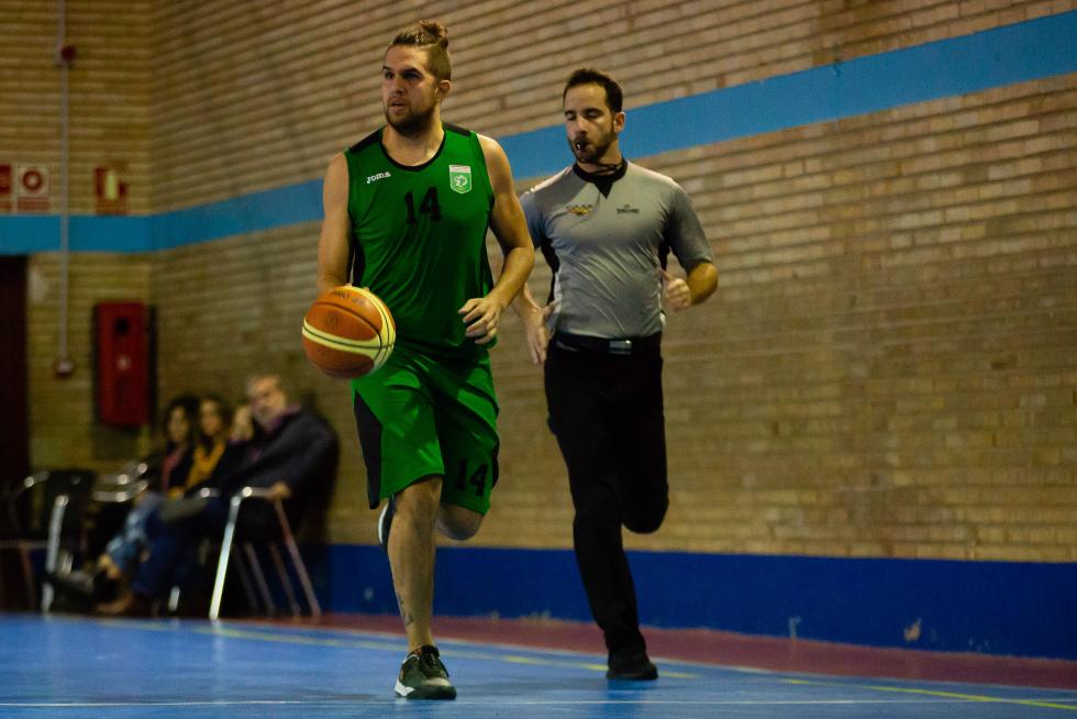 Baloncesto Old School vs CB Juventud Osca Primera Nacional. Masculino