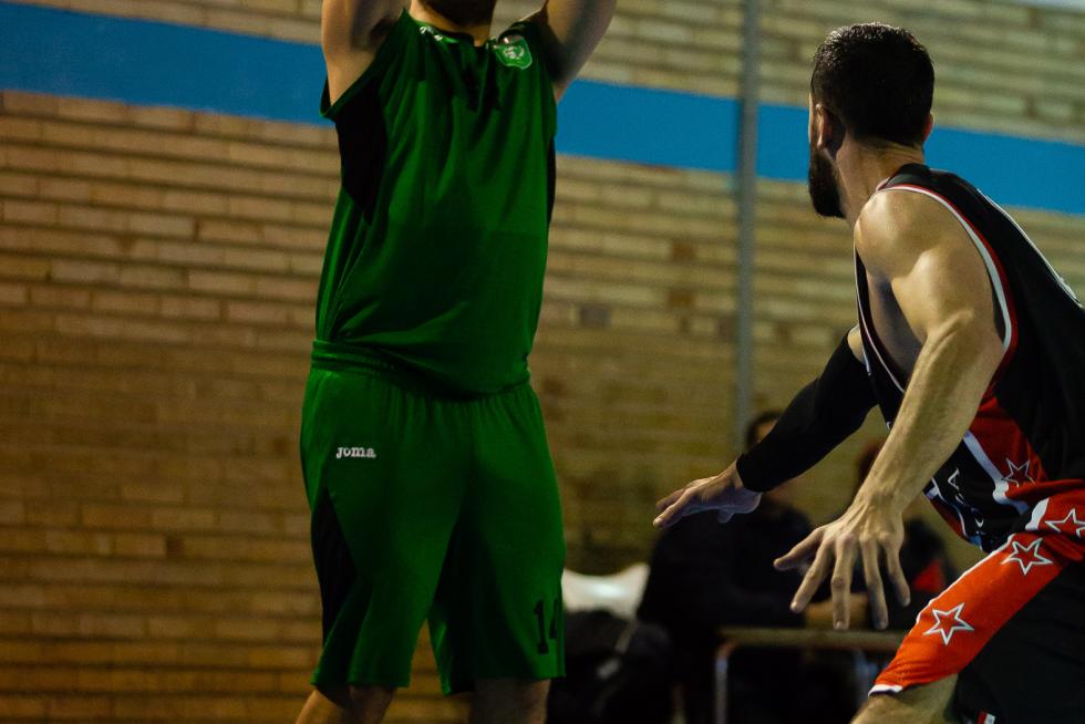 Baloncesto Old School vs CB Juventud Osca Primera Nacional. Masculino
