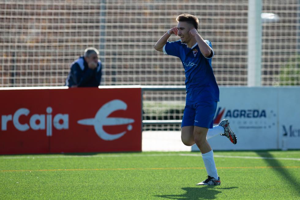 Fútbol. Regional Preferente- Valdefierro vs. Valderrobres