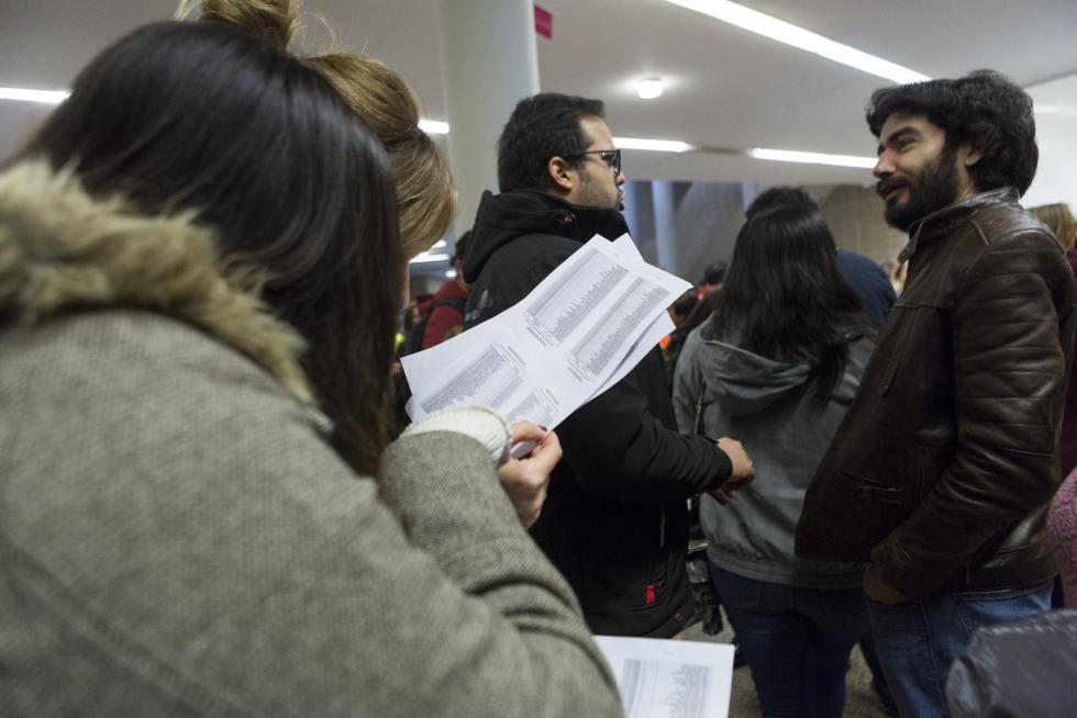 Cerca de 800 opositores optan a las 317 plazas de médico de familia