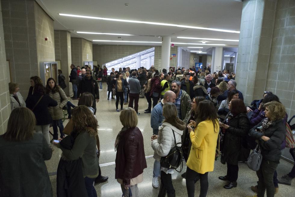 Cerca de 800 opositores optan a las 317 plazas de médico de familia