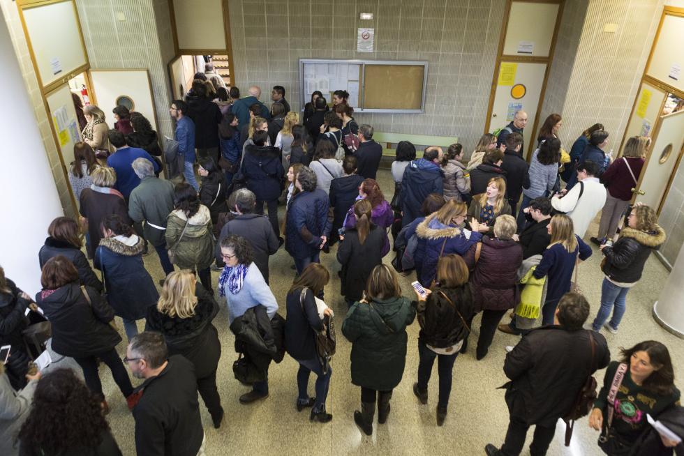Cerca de 800 opositores optan a las 317 plazas de médico de familia