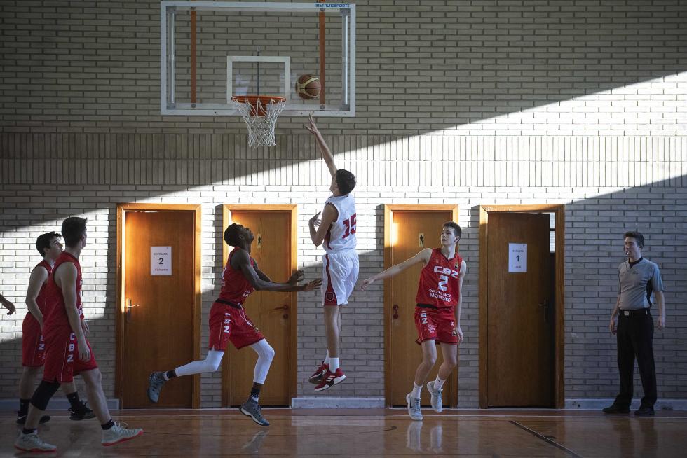 Baloncesto. Junior Masculino- Basquet Zaragoza vs. Azulejos Moncayo CBZ.