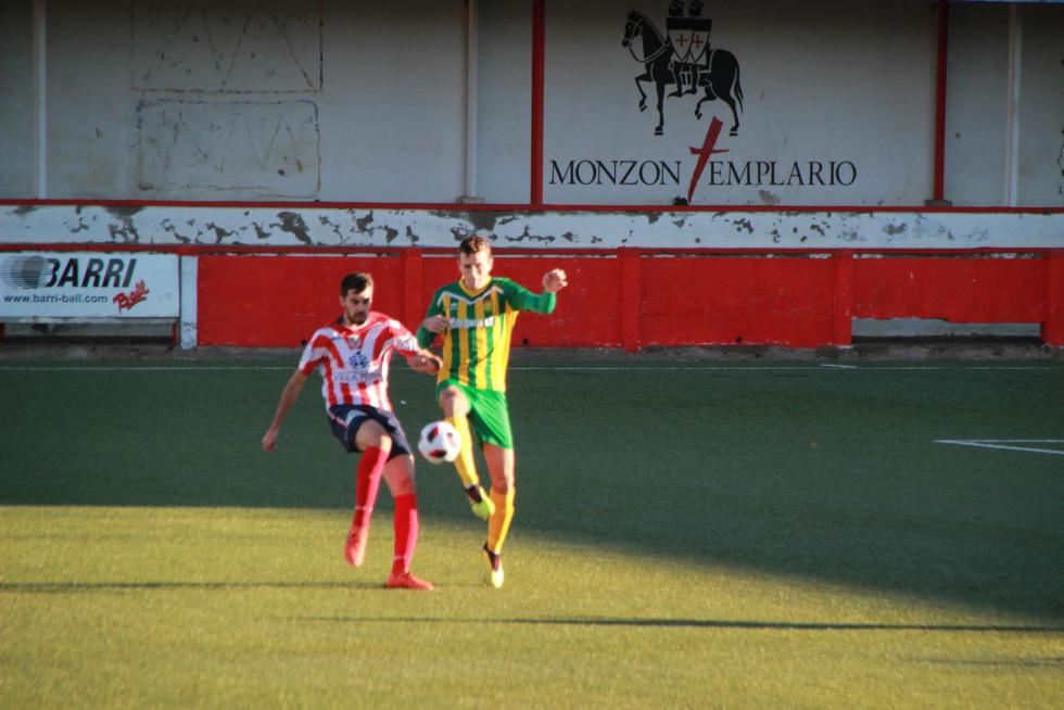 Fútbol. Tercera División- Monzón vs. La Almunia.