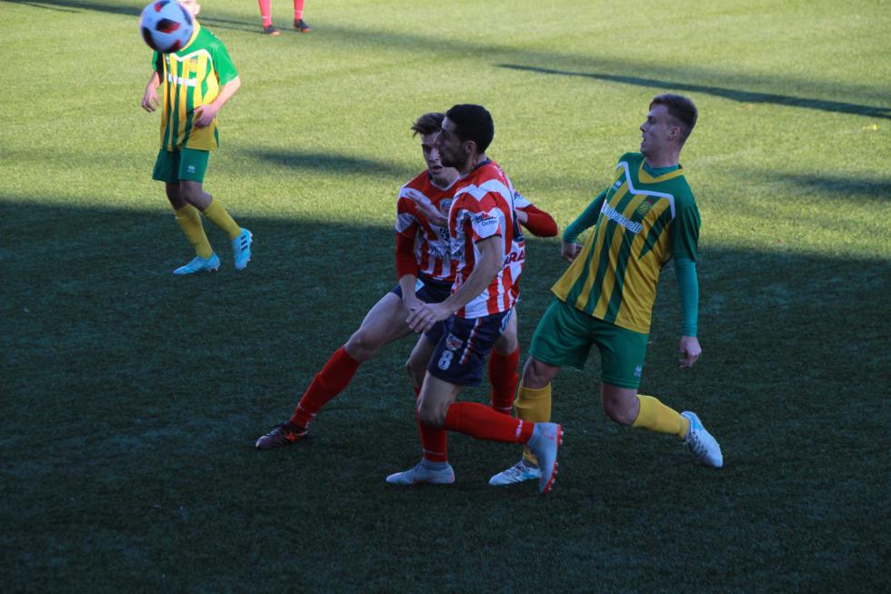 Fútbol. Tercera División- Monzón vs. La Almunia.