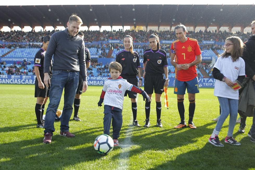 Dieciocho mil corazones latieron con Aspanoa en La Romareda