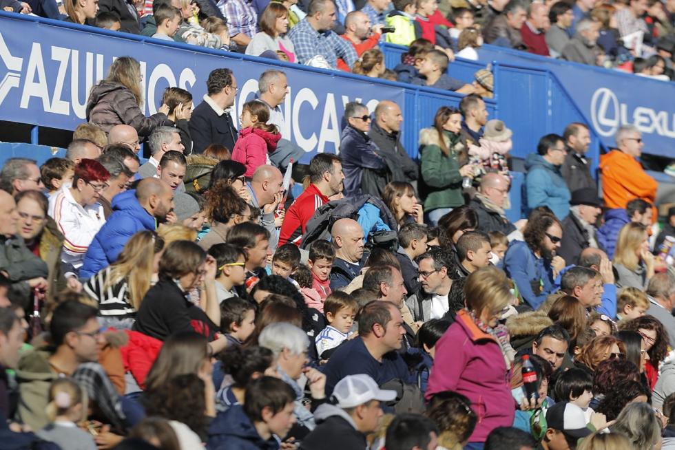Dieciocho mil corazones latieron con Aspanoa en La Romareda