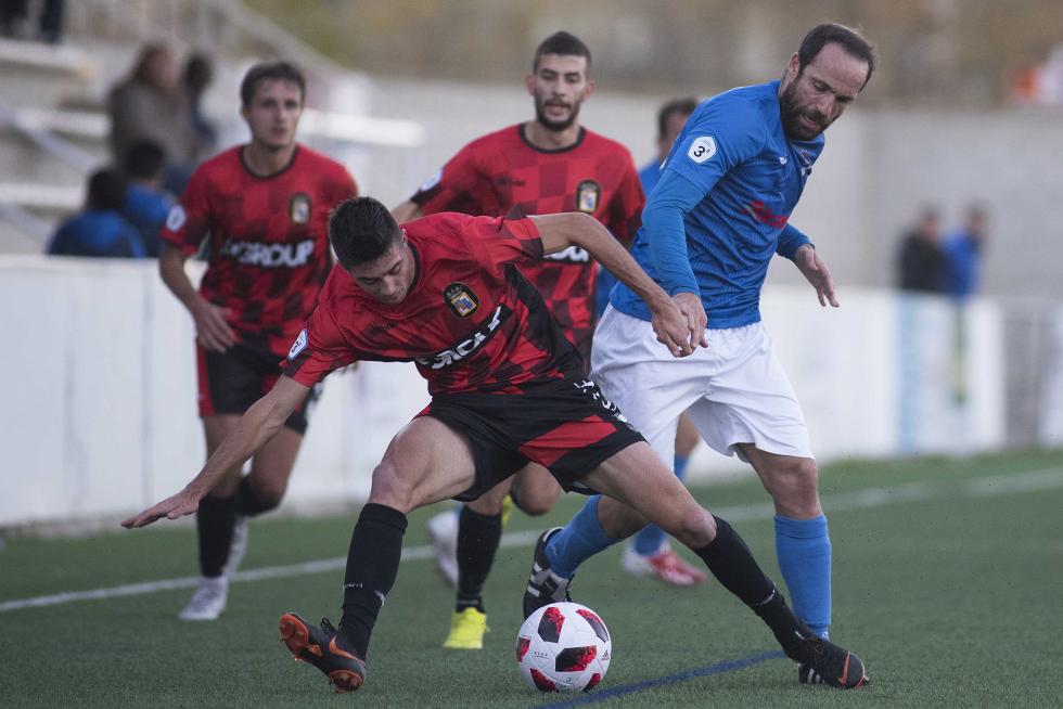 Fútbol. Tercera División- Utebo vs. Tamarite