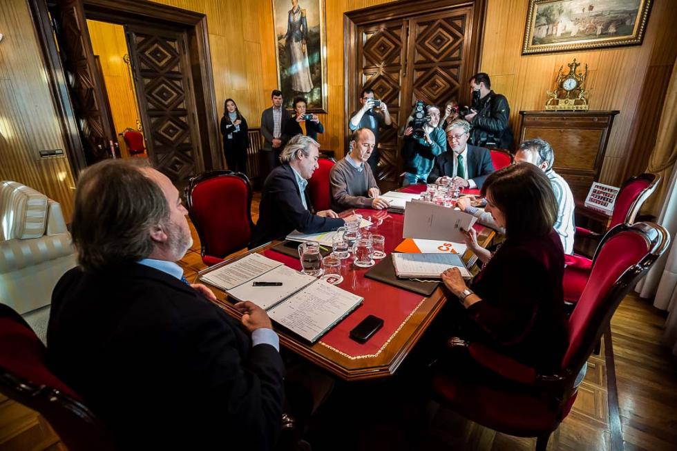 9 de febrero. ZEC asume el control total de las cuatro sociedades municipales del Ayuntamiento de Zaragoza, cuya gestión hasta ahora respetaba la representatividad del pleno.