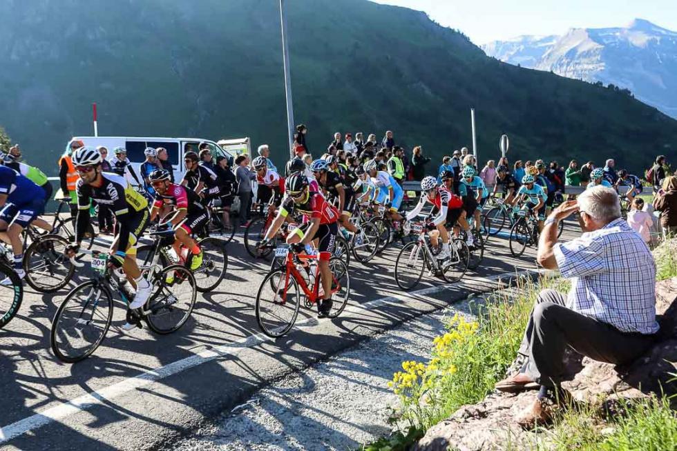 23 de junio. Sabiñánigo celebra la gran fiesta del ciclismo con 10.500 corredores en la Quebrantahuesos.