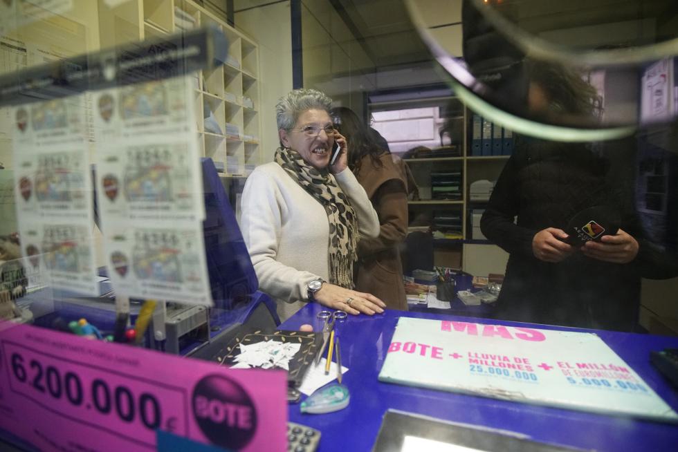 Administración de lotería nº 3 de Teruel, donde se ha vendido un décimo del Gordo de la Lotería de Navidad.