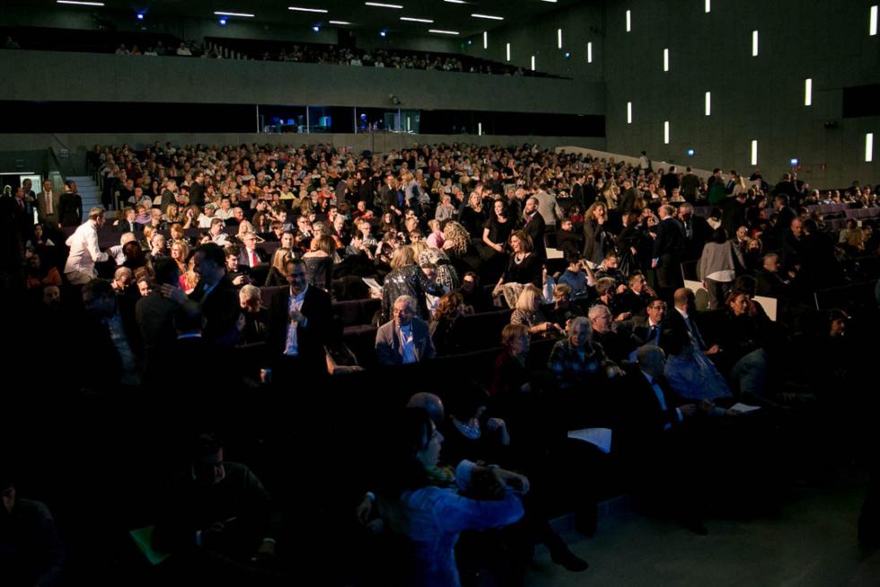 4 de diciembre. Radio Zaragoza celebra con una gran gala en el Palacio de Congresos de Zaragoza su 80 aniversario