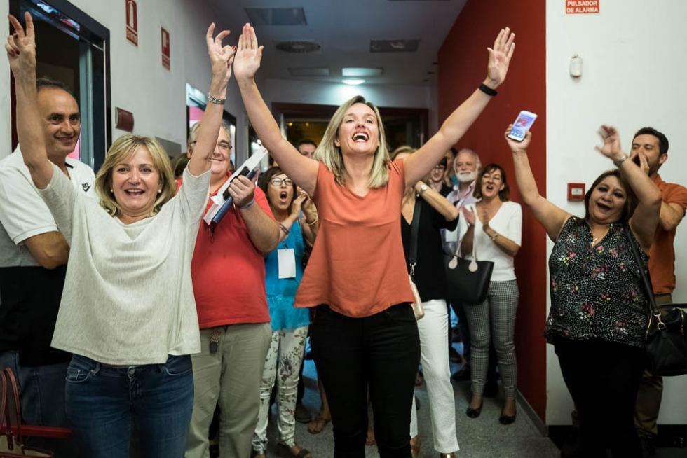 23 de septiembre. Pilar Alegría gana las primarias del PSOE para elegir al candidato a la Alcaldía de Zaragoza con casi el 50% de los votos, pero no evita la segunda vuelta. Cinco días más tarde será proclamada como candidata socialista tras la renuncia de Carmen Dueso