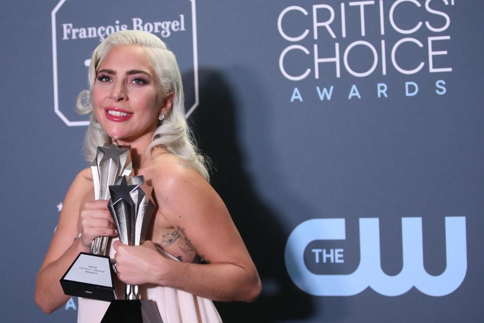 La alfombra azul de los Critics' Choice Awards, en fotos