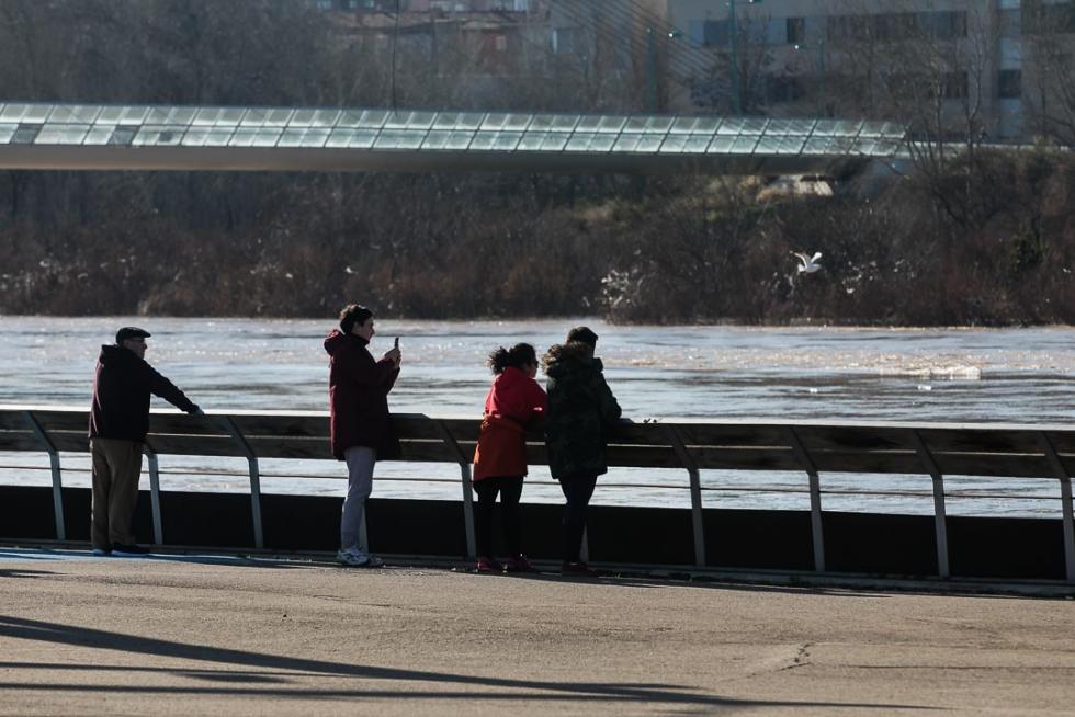 Crecida del Ebro a su paso por Zaragoza