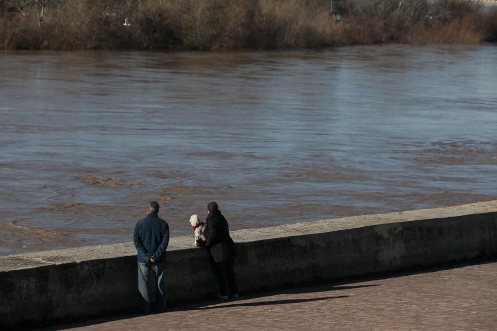Crecida del Ebro a su paso por Zaragoza