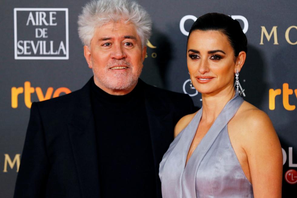 El director Pedro Almodóvar y la actriz Penélope Cruz.