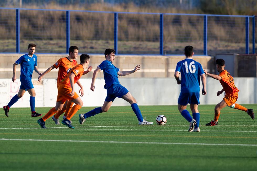 Fútbol. LN Juvenil- Juventud vs. Actur Pablo Iglesias.