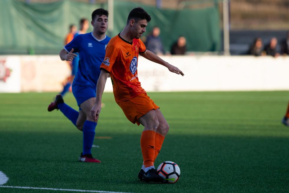 Fútbol. LN Juvenil- Juventud vs. Actur Pablo Iglesias.