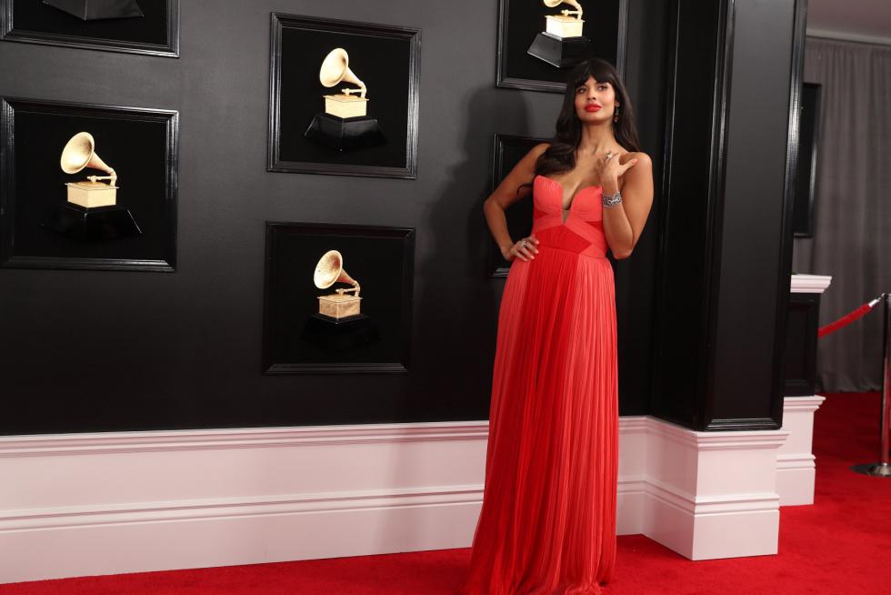 Lady Gaga y el orgullo latino brillan en la descafeinada alfombra roja de los Grammy