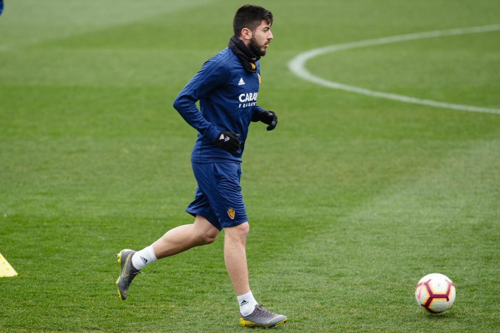 Entrenamiento del Real Zaragoza en La Romareda