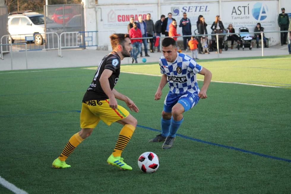 Fútbol. Tercera División Tarmarite vs Tarazona.