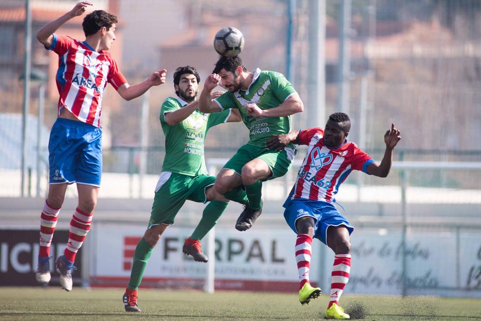 Fútbol. Regional Preferente- Cuarte vs. Barbastro.