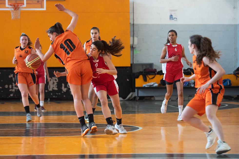 Baloncesto. Junior Femenino- Doctor Azúa vs. Romareda.