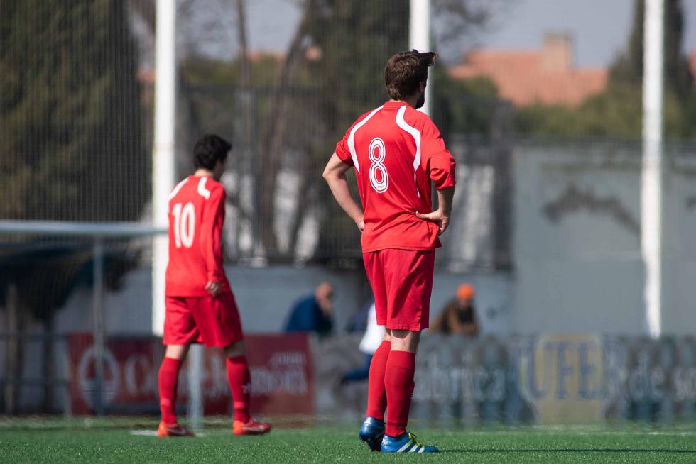 Fútbol. Regional Preferente- Valdefierro vs. Cella.