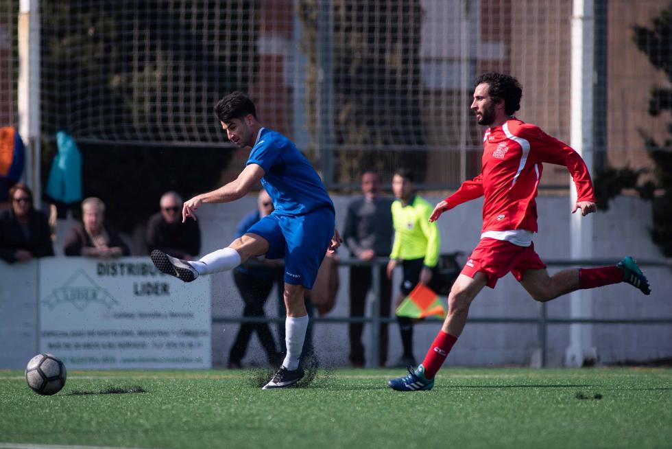 Fútbol. Regional Preferente- Valdefierro vs. Cella.