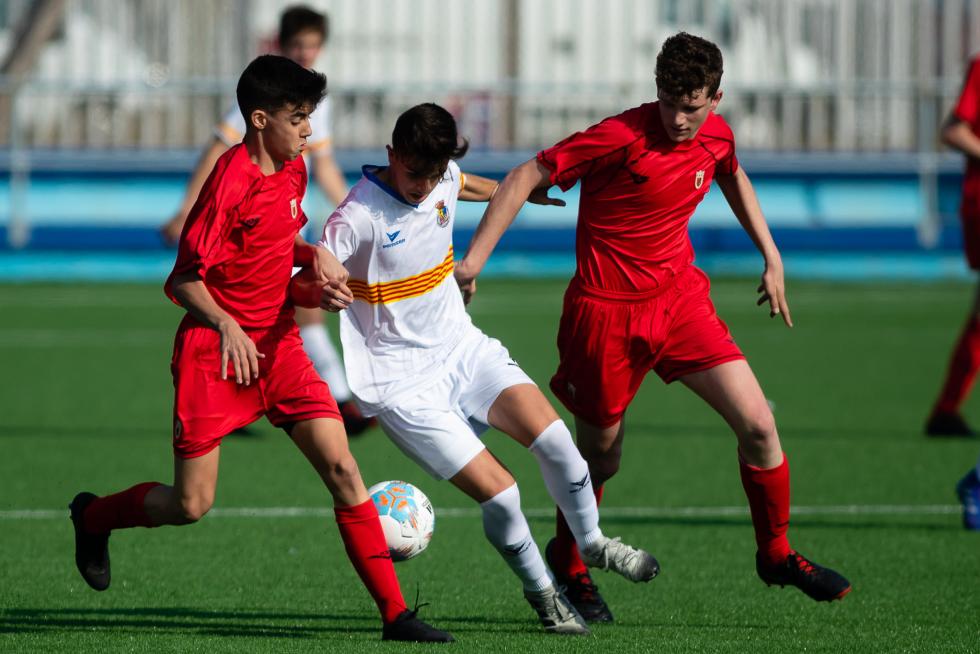 Fútbol. Aragón sub-16 vs. Navarra.