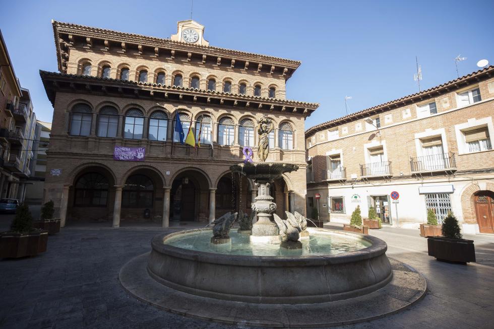 Además del producto de la vid y todas sus manifestaciones en el pulso cotidiano del municipio, Cariñena reúne atractivos patrimoniales y gastronómicos que redondean la oferta y enamoran al visitante.