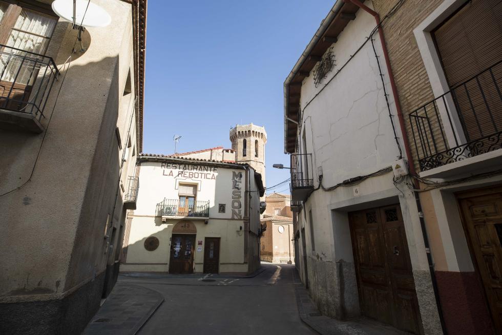 Además del producto de la vid y todas sus manifestaciones en el pulso cotidiano del municipio, Cariñena reúne atractivos patrimoniales y gastronómicos que redondean la oferta y enamoran al visitante.