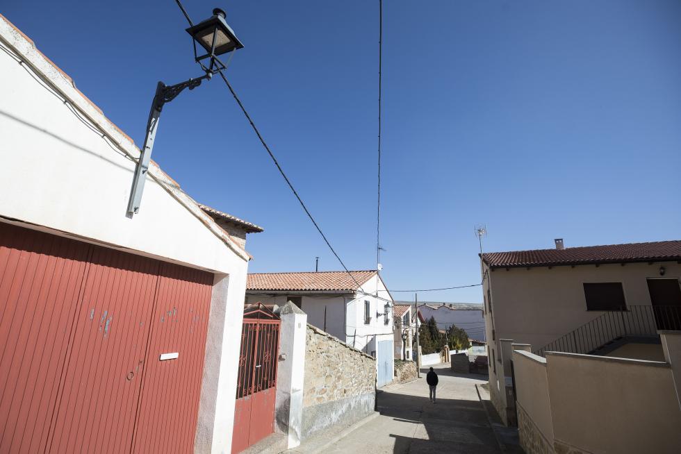 Los hallazgos de José María Herrero hace seis décadas generaron una fiebre paleontológica de la que este municipio no quiere curarse: la ilusión es ir un poco más allá en su explotación turística.