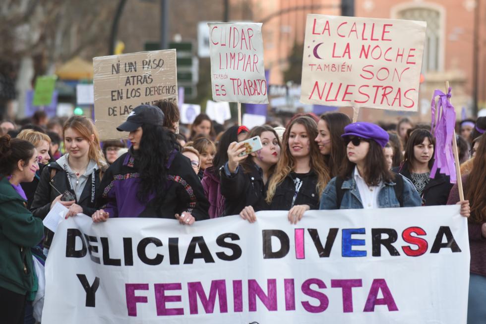 Arranca la manifestación de la tarde en Zaragoza.